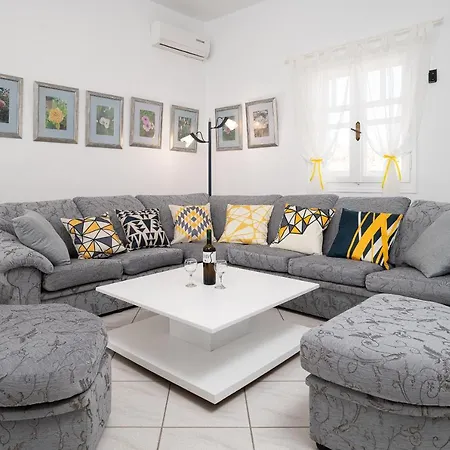 Jodi's Casa de hóspedes 3*